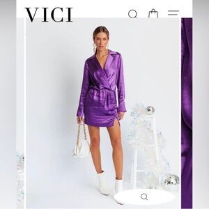Endless Rose, from Vici. Blazer dress in satin like material.